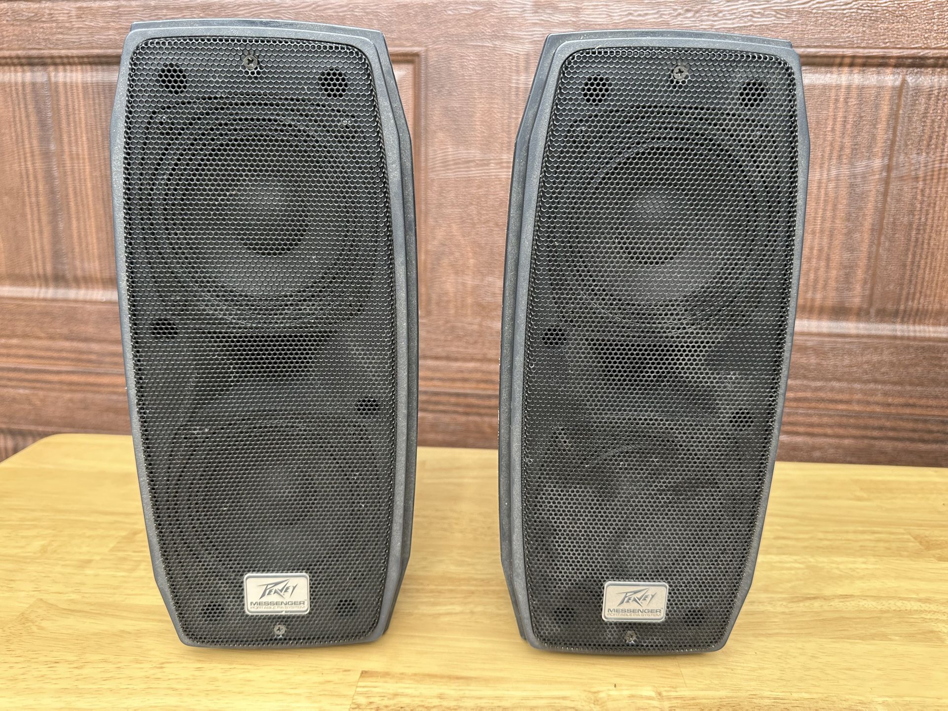 Peavey Messenger PA Speakers