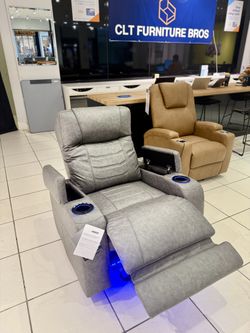 NEW Schooner Rocks LED Power Recliner with Storage & Cupholders 💙 🥤