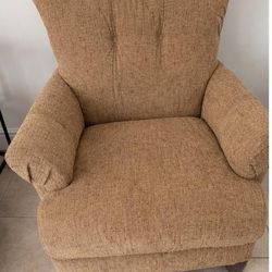 Moving Sale – Cozy Fabric Armchair