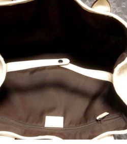 Women’s handbag