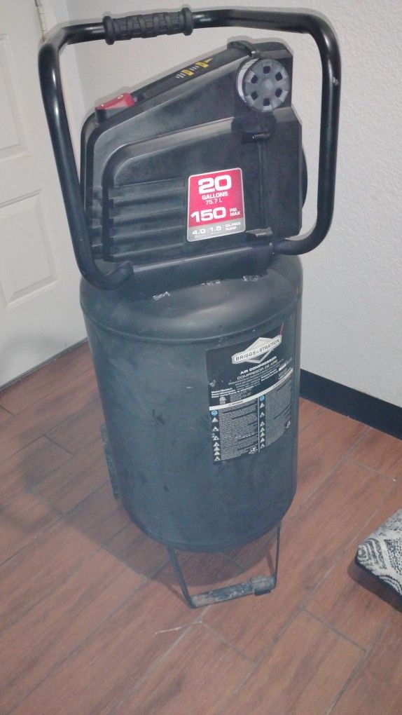 BRIGGS & STRATTON Aair Compressor 