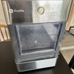 GE Profile Opal Countertop Ice Maker OPAL01GEPKT Stainless Steel Portable Silver