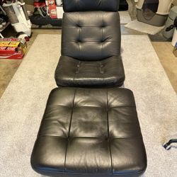 IKEA HAVBERG Armchair and Ottoman 
