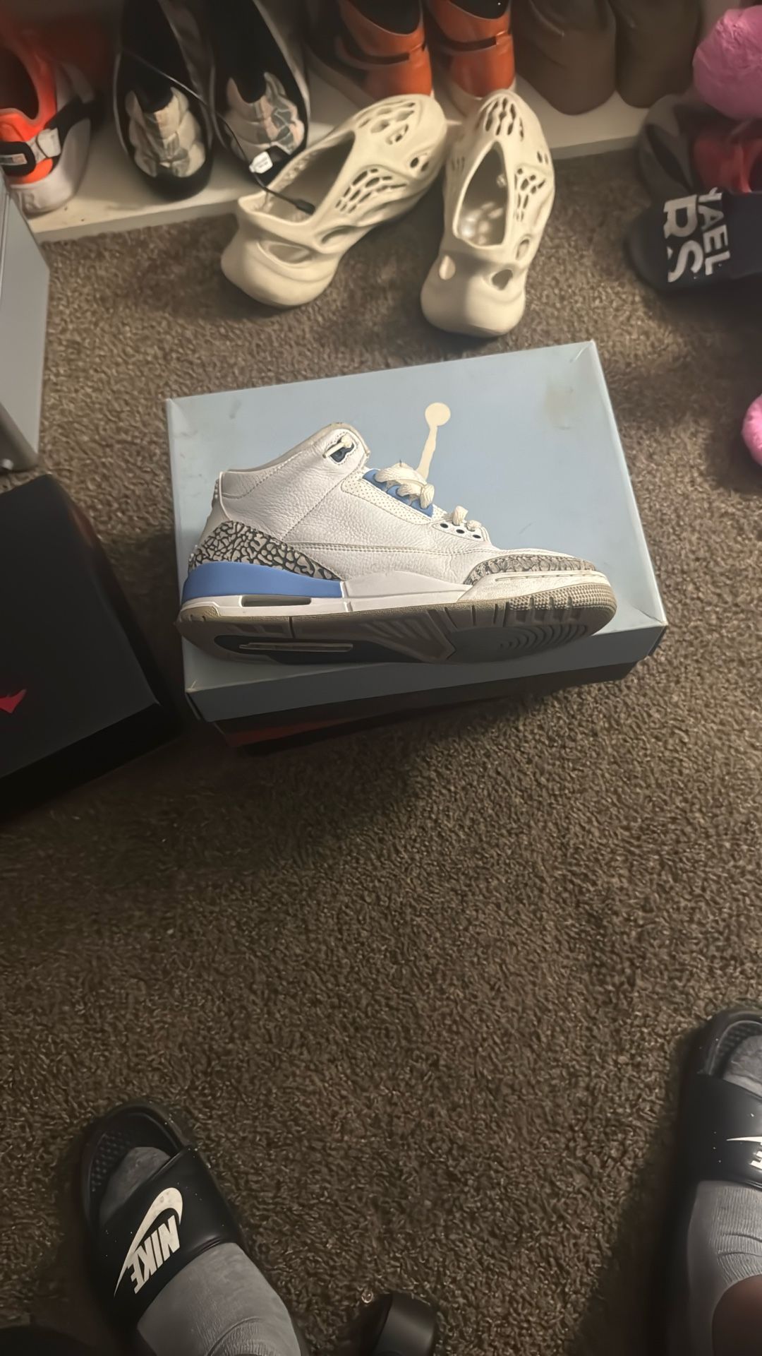 Jordan Retro 3 UNC size 9
