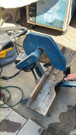 Antique shop saw