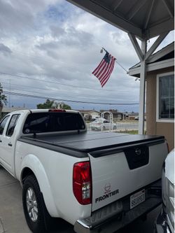 Hard Folding  tonneau Truck Bed  Cover Compatible with Nissan Frontier 2005-2026 6ft