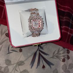 Red Thorn Vine Stainless Steel Watch