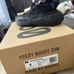 Yeezy Boost