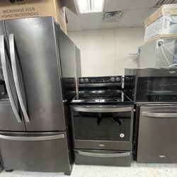 New Scratch And Dent Kitchen Package By Whirlpool 