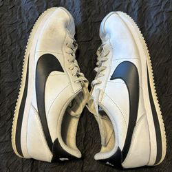 Nike Cortez
