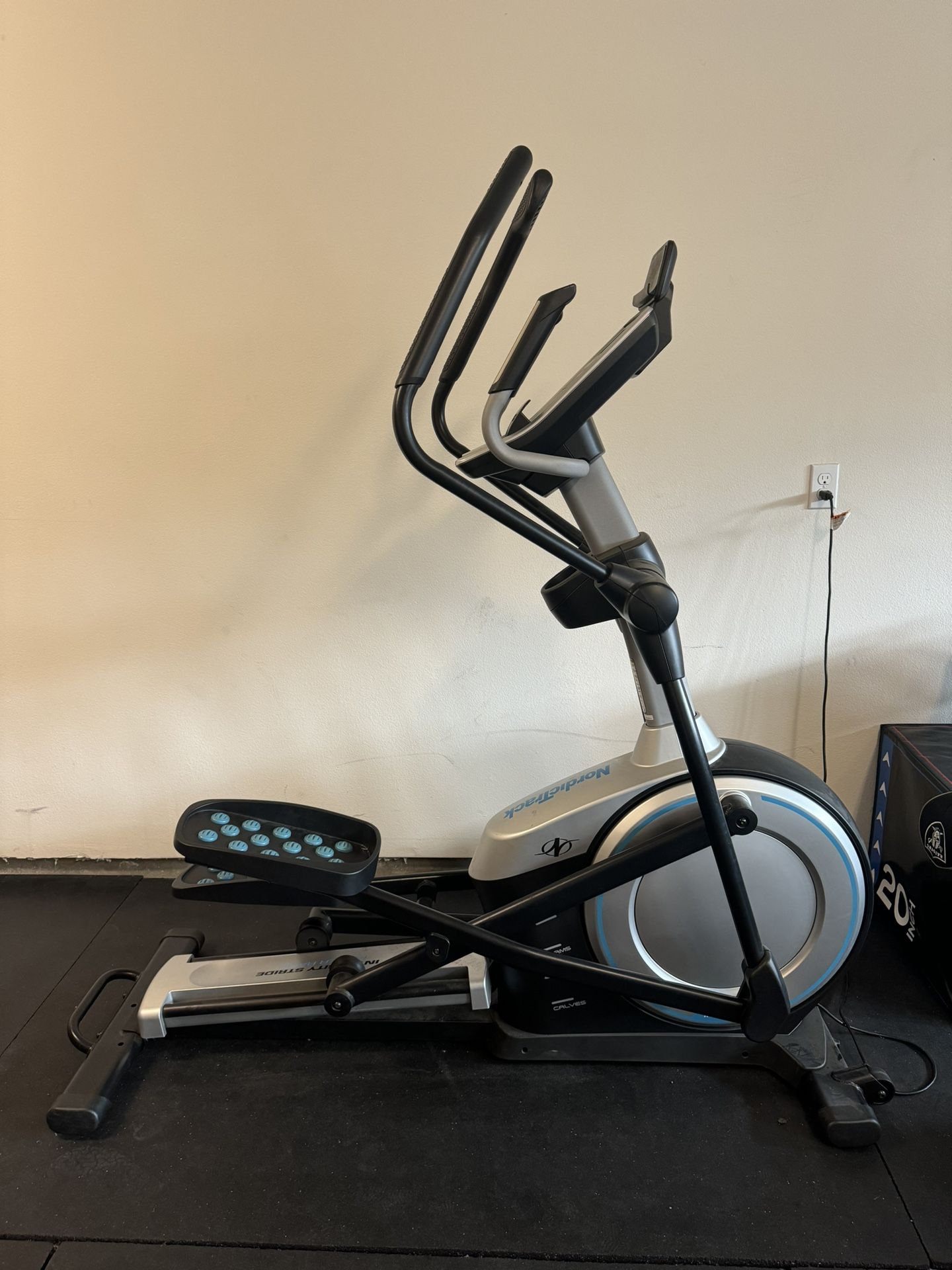 Elliptical Machine