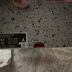 Jordan Retro 4 “Cement”