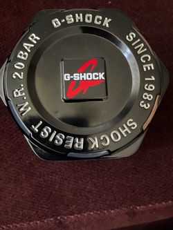 Red white g-shock