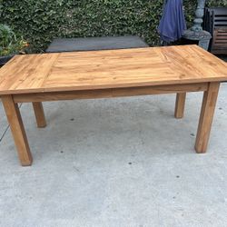 Mesa de madera