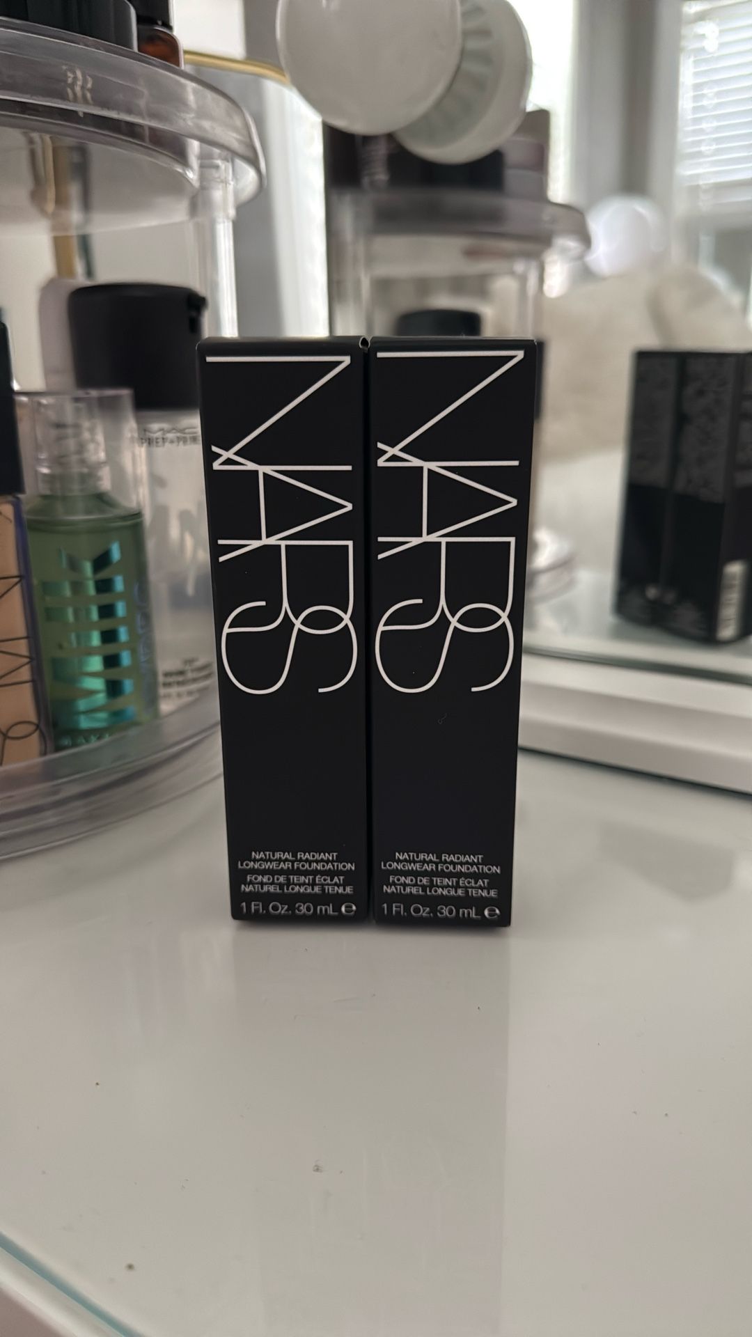 NARS Natural Radiant Foundation (Shade: Light 4) X2 New Foundations