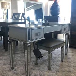 Lonnix Silver Finish Vanity with Stool