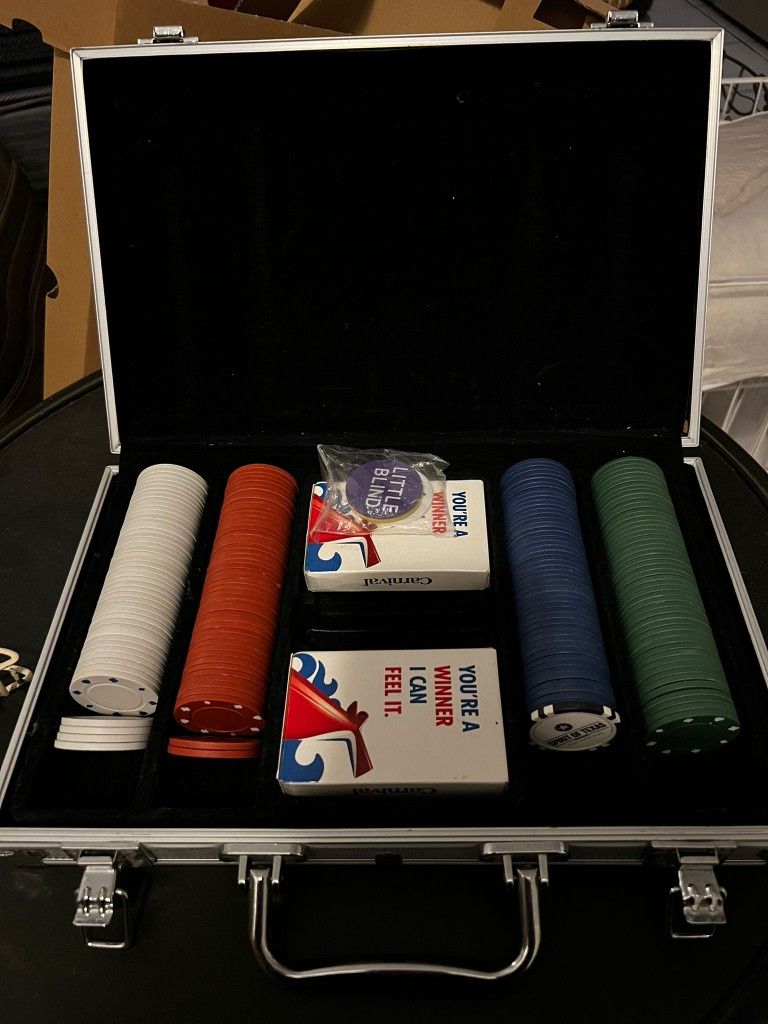 Poker Set In Case
