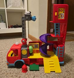 Cocomelon Fire Truck Playset