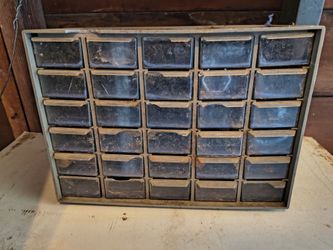 Small storage Box with 25 sessions
