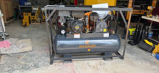 NEW 40 Gallon 15hp Gas portable air compressor