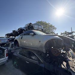 Parts Only 2005 Nissan 350z Coupe Parting Out
