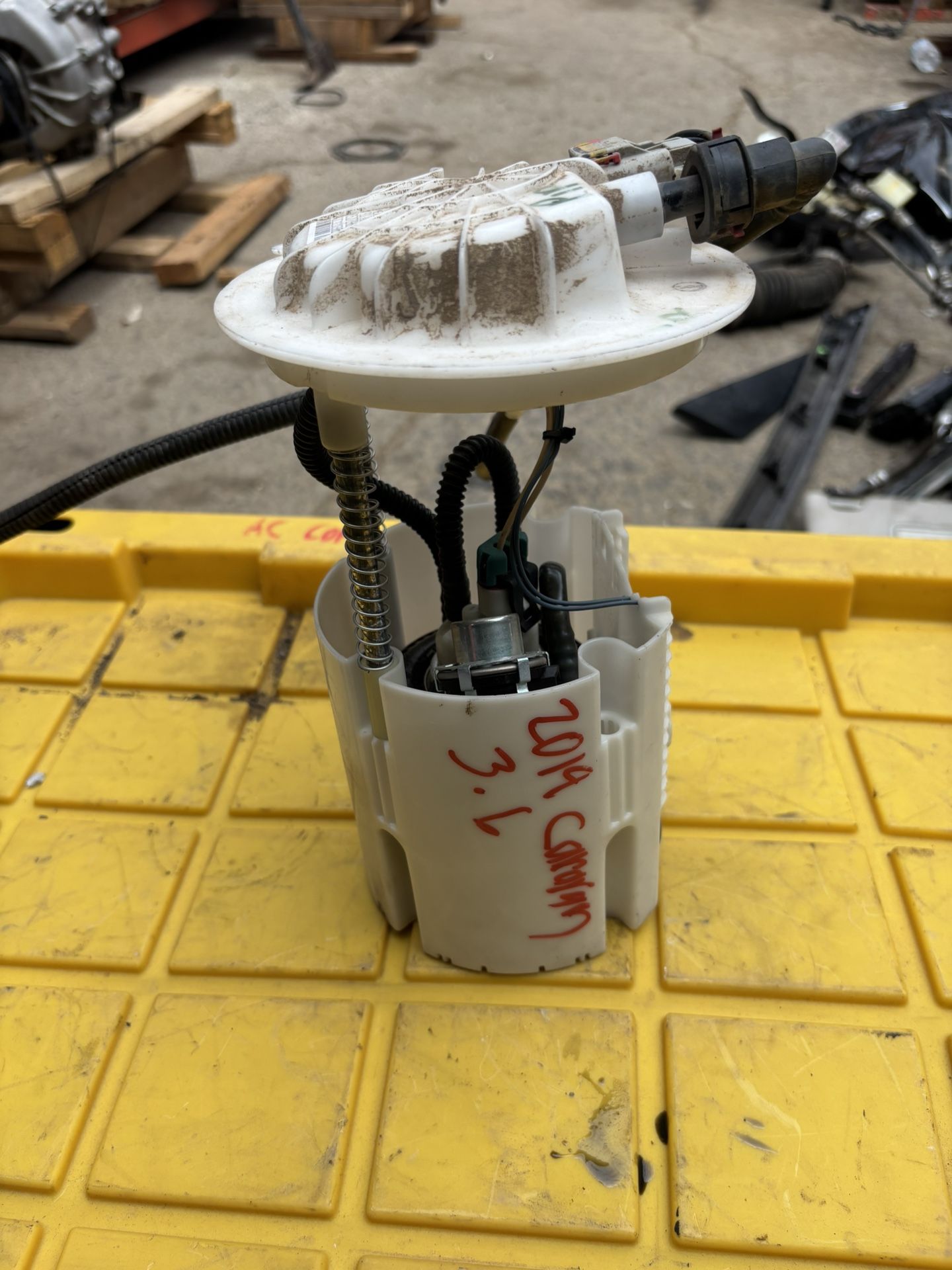 2019 Dodge Caravan Fuel Pump Parts