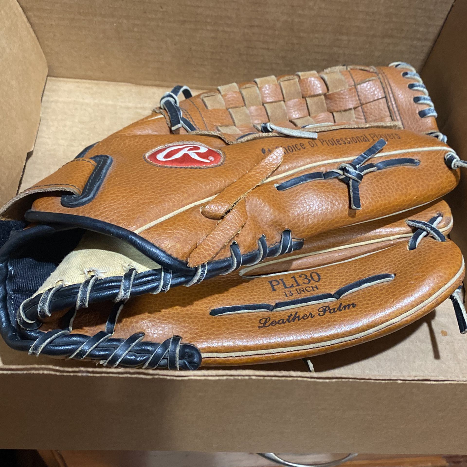 Rawlings PL130 Baseball Glove