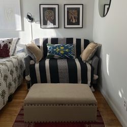 Loveseat Light green