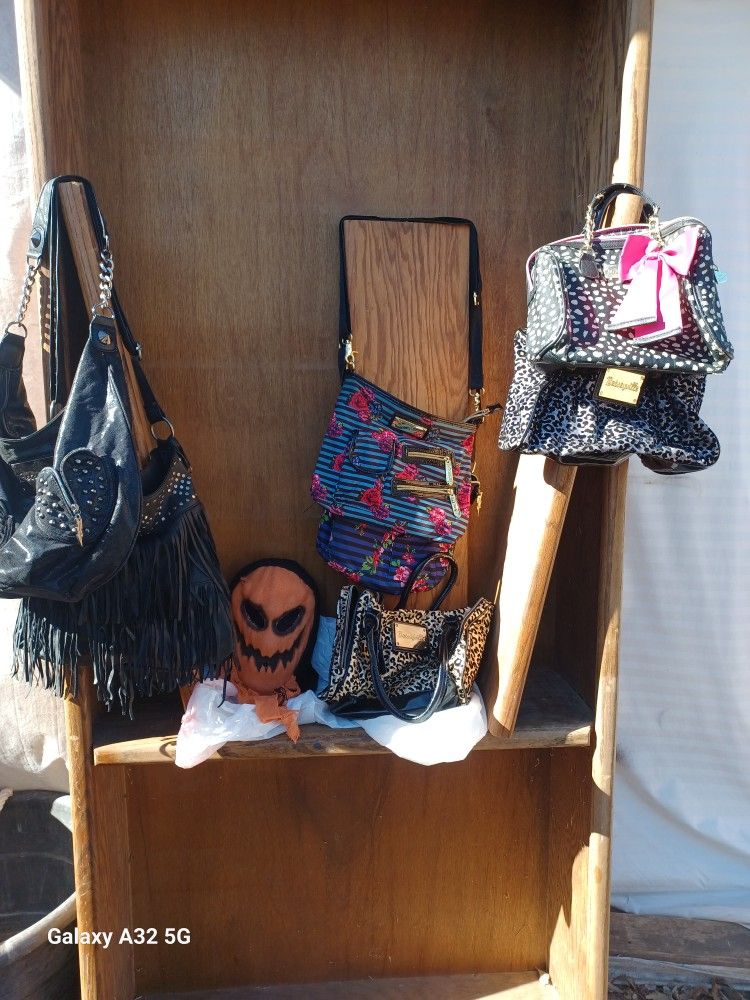 Yard Sale...2706 Ave P