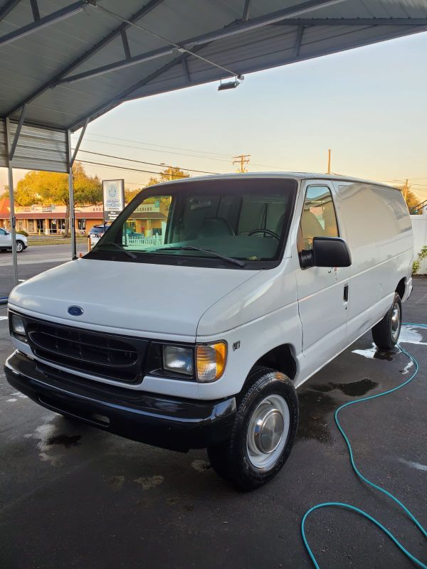 Ford E250 Econline Van for Sale in Tampa, FL - OfferUp