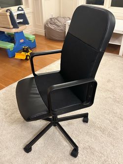 Black Office Chair