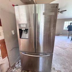 Samsung Refrigerator In