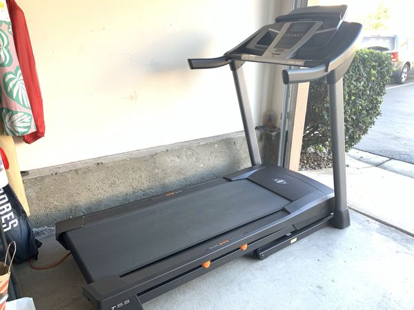 NordicTrack T5.5 Treadmill (used) for Sale in San Diego, CA - OfferUp