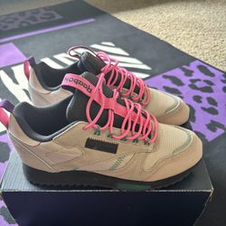 🌸 Reebok Classic 🌸