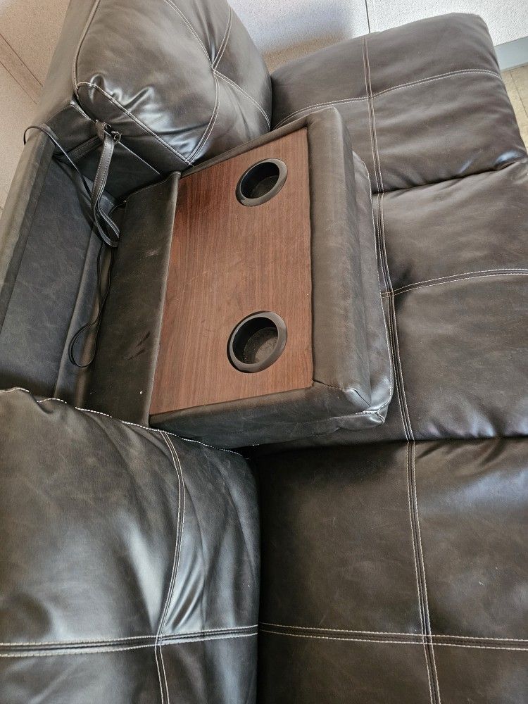Camper Sofa With 2 Office Chairs