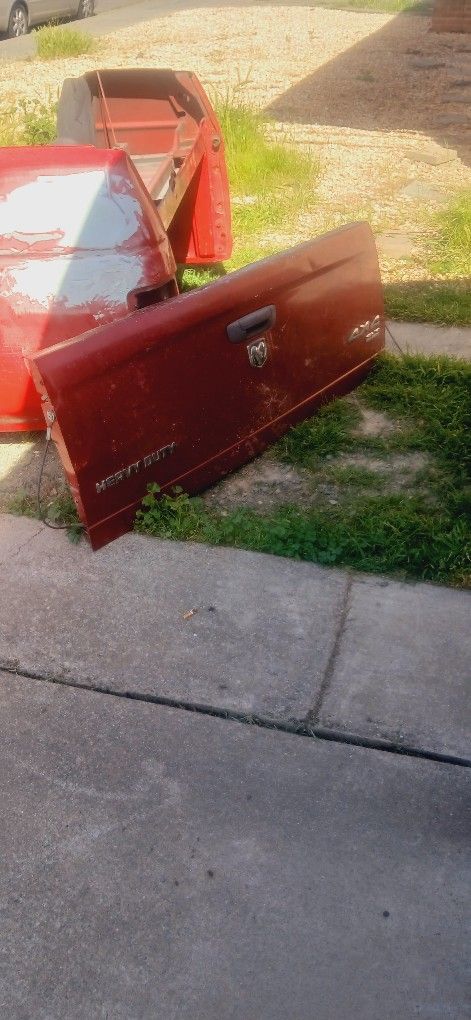 Third Gen Ram 1500 Bed And Tailgate