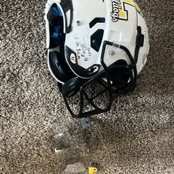 White Schutt F7 Youth Helmet (XL)