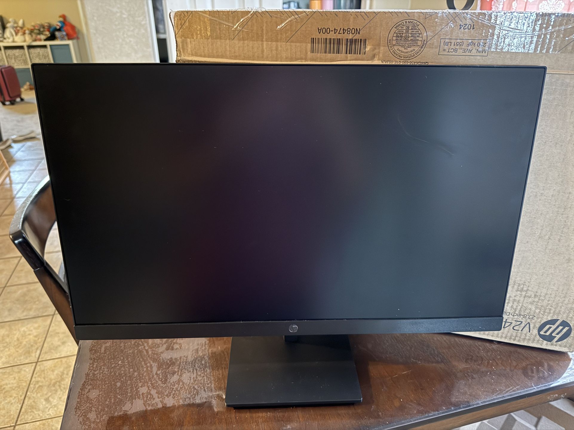 HP 22.8” Monitor (new) with Keyboard & Mouse (New)