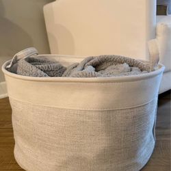 Fabric storage basket