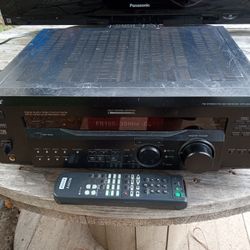500 Watts Sony 5.2 AV Receiver With Remote Control BI-WIRE BEAST , Phono And 2 SUB PORTS 