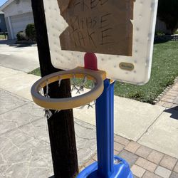 Free Kids Basketball Hoop 