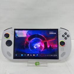 Lenovo Legion Go S 8" AMD Ryzen Z2 Go 16gb 512GB White 83L3001VUS