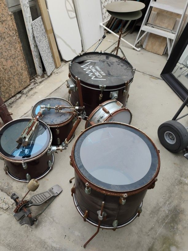 Drum Set