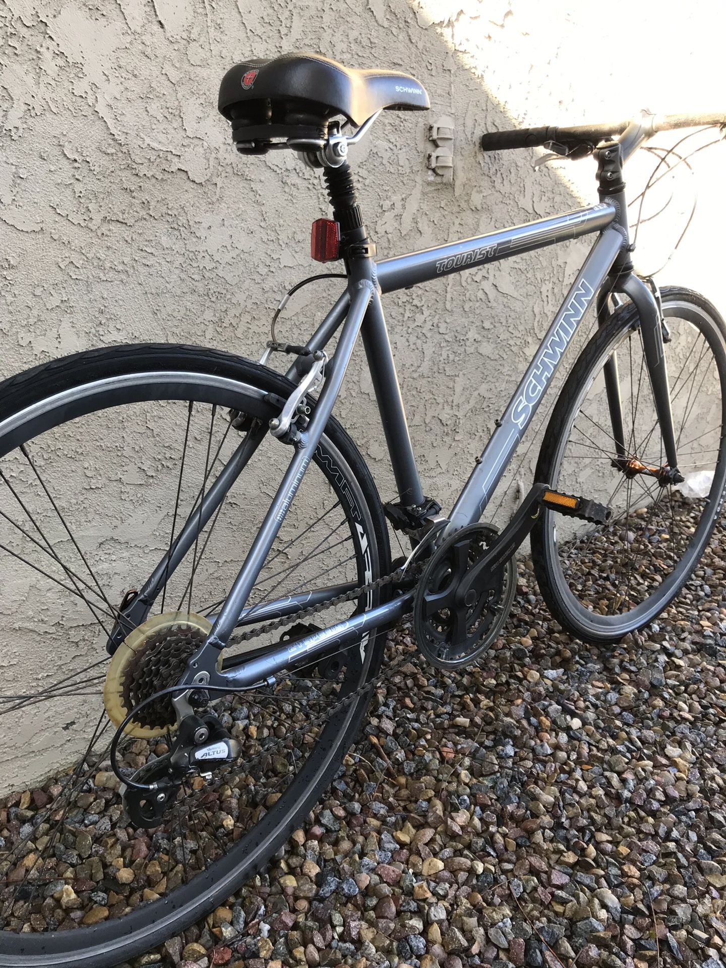 Schwinn tourist price sales