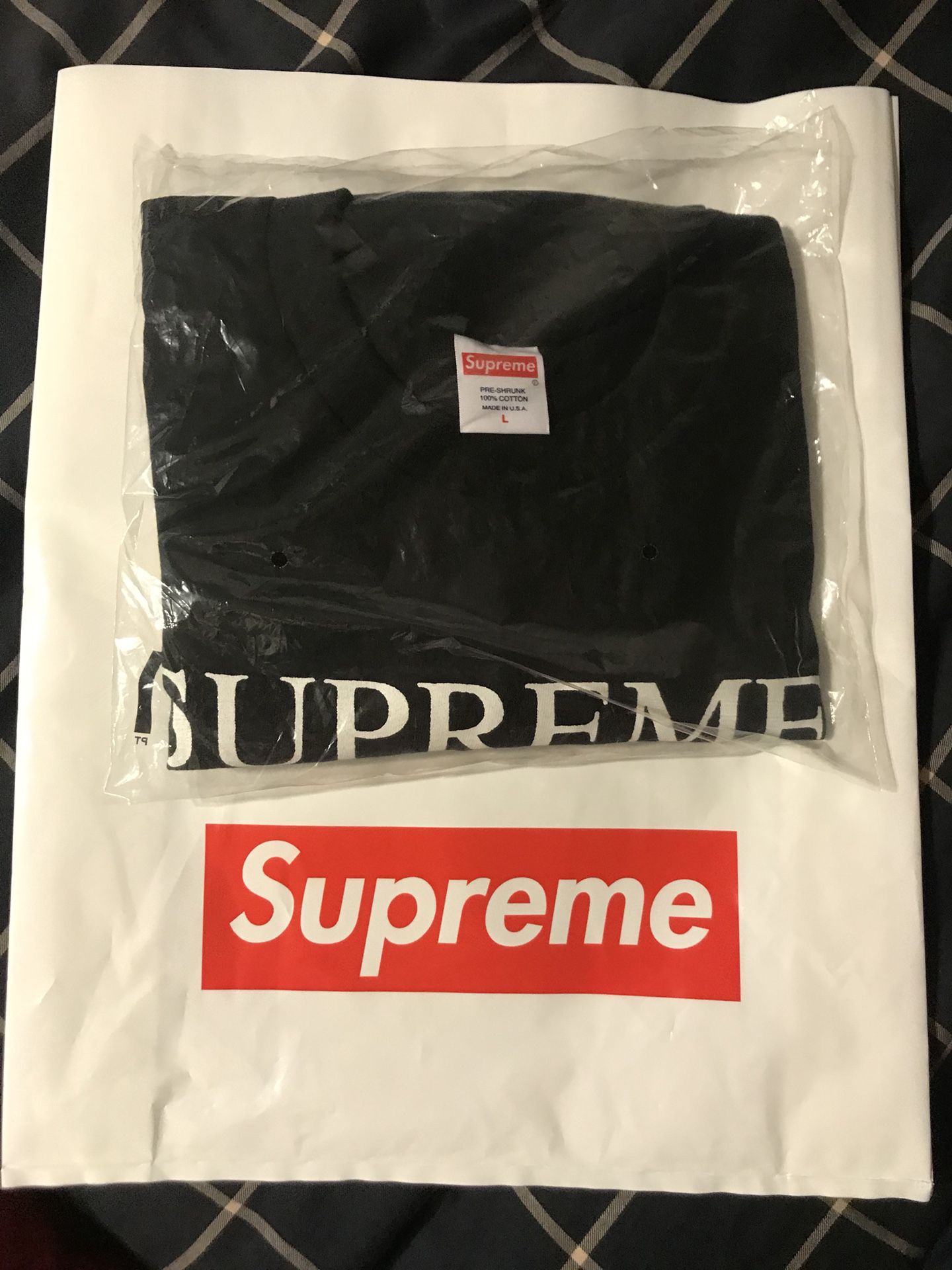 Supreme Black Still Life Tee Sz Large for Sale in Belmont, CA