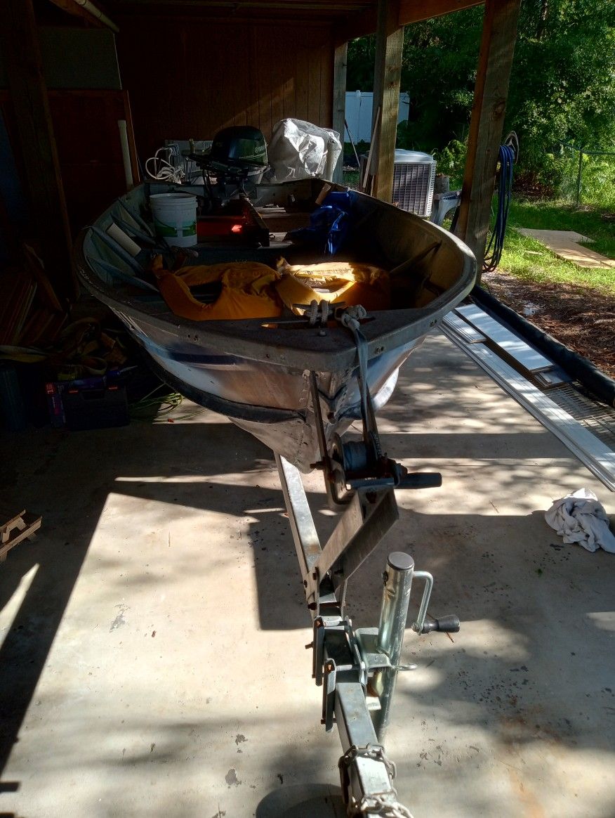 Boat/ Yamaha Four-stroke And 15 Horse Tiller Electric Start My Third I
