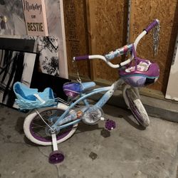 Disney Frozen Girls Bike with helmet