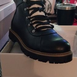 Style & Co New In Box Women's Fur Sport Boot