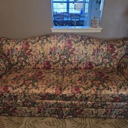 Vintage Alexvale Floral Couch