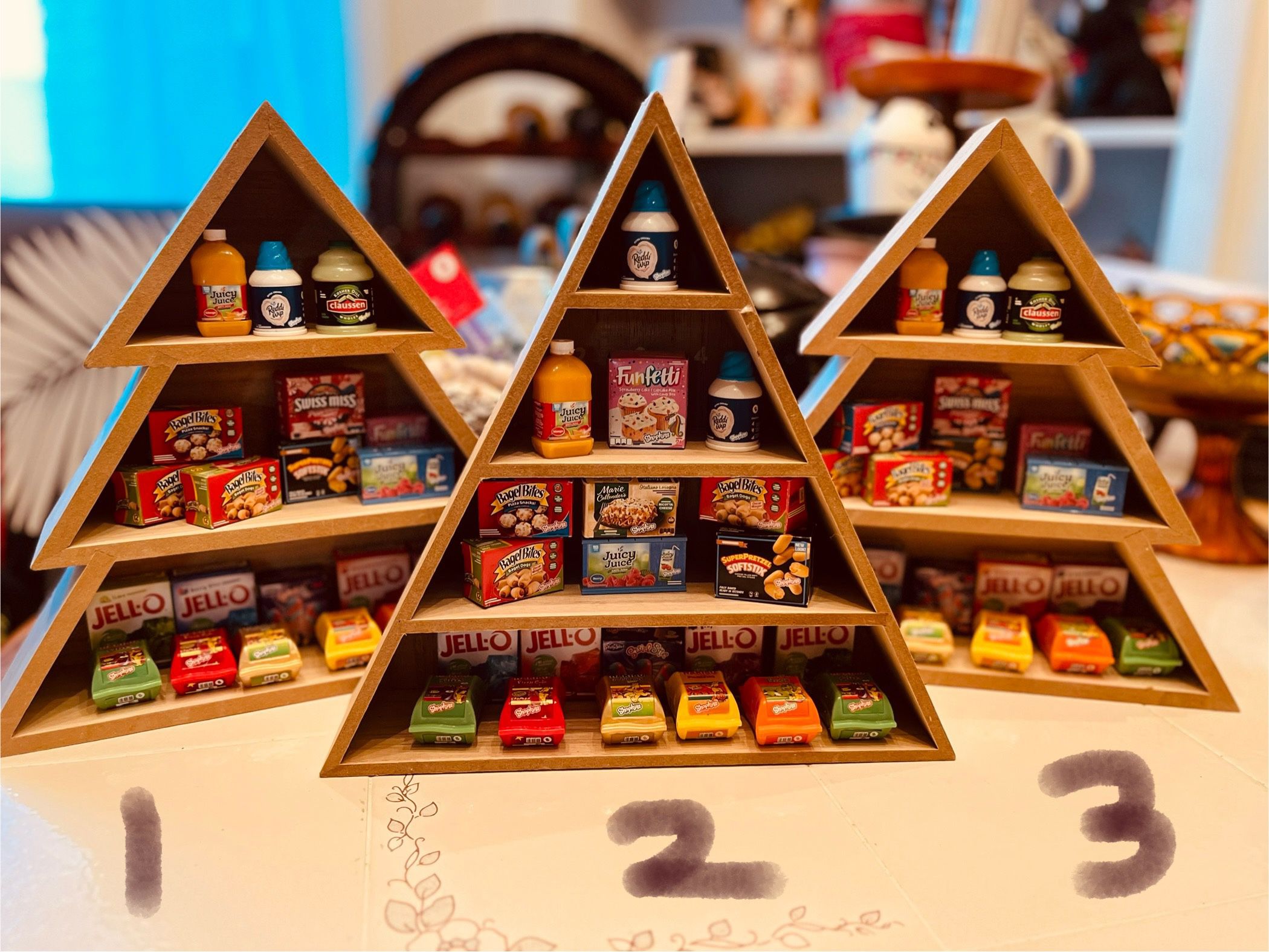 Shopkins Real Littles Mini Food W Christmas tree Display 